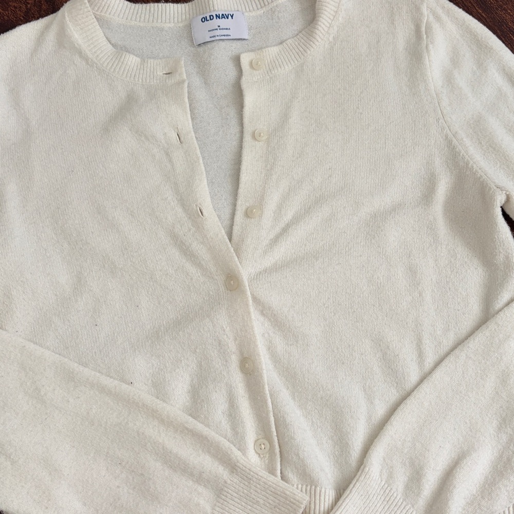Old navy cardigan - Picture 3 of 4